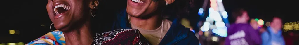 7 merkkiä, joista tiedät, että hän pitää sinusta